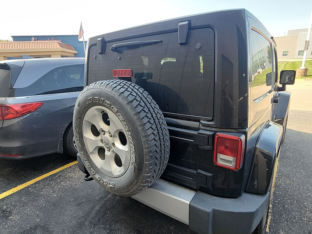 Thumbnail: 2013 Jeep Wrangler - 10