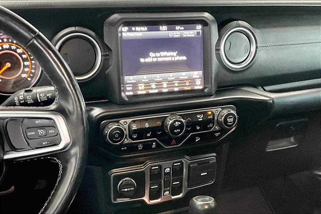 2020 Jeep Wrangler Unlimited Sahara 15