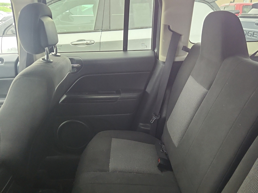 Thumbnail: 2017 Jeep Patriot - 7
