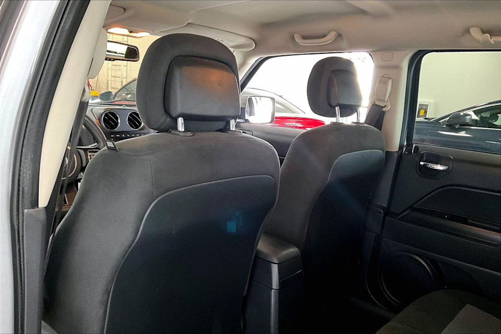 Thumbnail: 2017 Jeep Patriot - 10