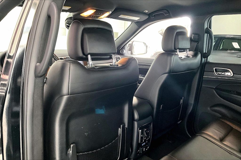 Thumbnail: 2018 Jeep Grand Cherokee - 11