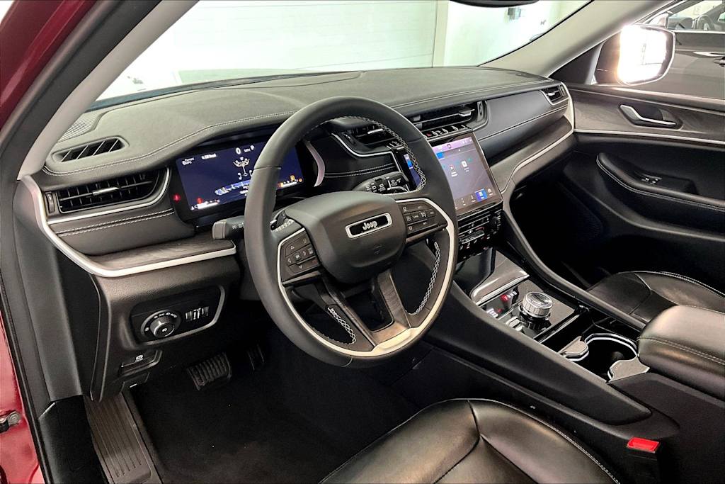 Thumbnail: 2023 Jeep Grand Cherokee - 2