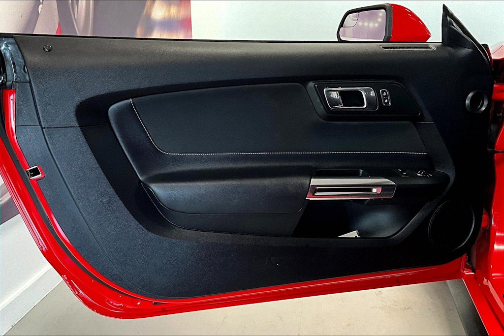 Thumbnail: 2019 Ford Mustang - 26