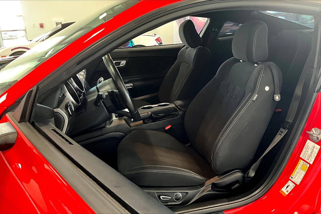 Thumbnail: 2019 Ford Mustang - 10