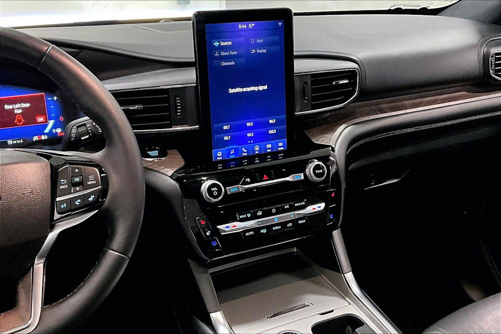 Thumbnail: 2023 Ford Explorer - 14