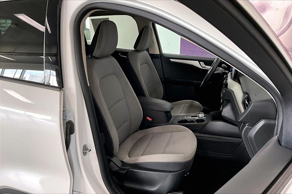 Thumbnail: 2020 Ford Escape - 11