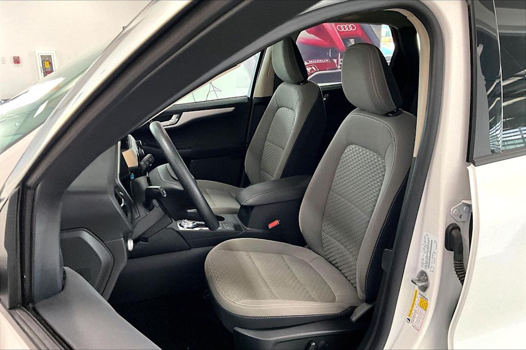 Thumbnail: 2020 Ford Escape - 10