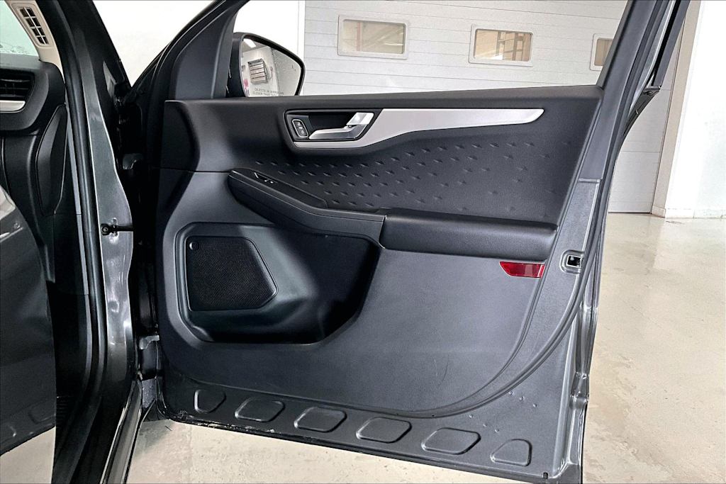 Thumbnail: 2020 Ford Escape - 26