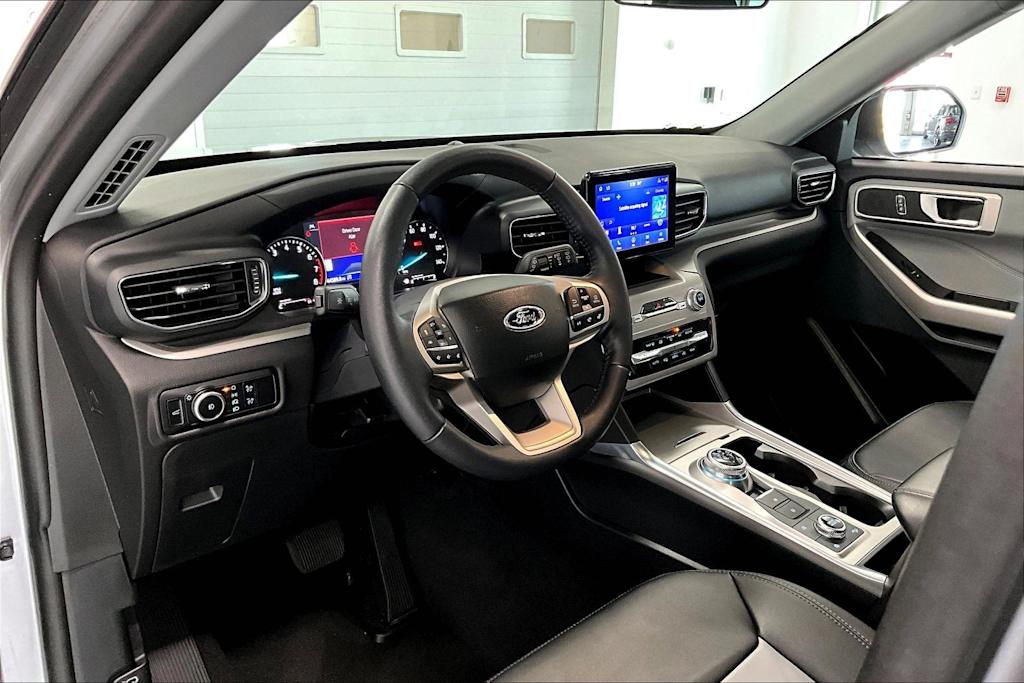Thumbnail: 2023 Ford Explorer - 2