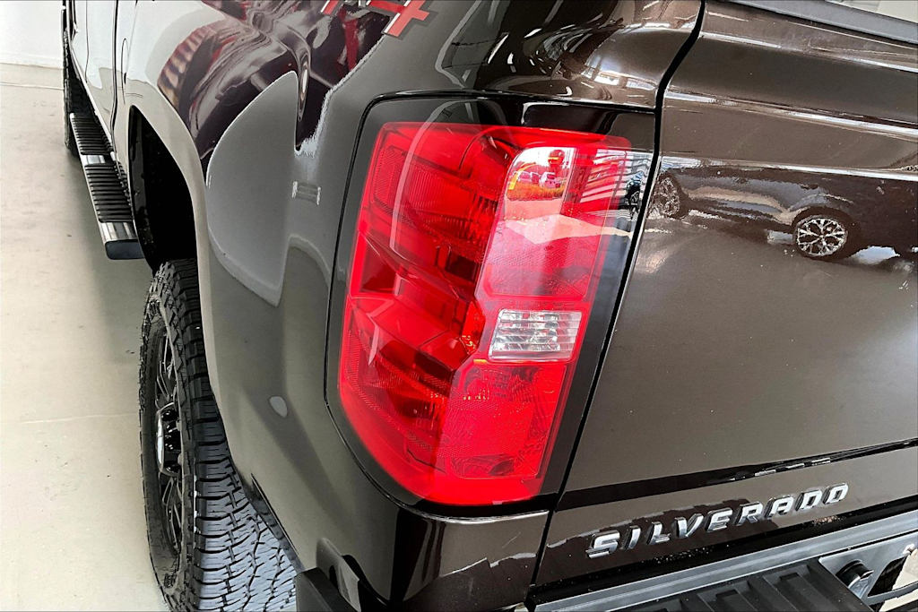Thumbnail: 2018 Chevrolet Silverado 2500 - 29