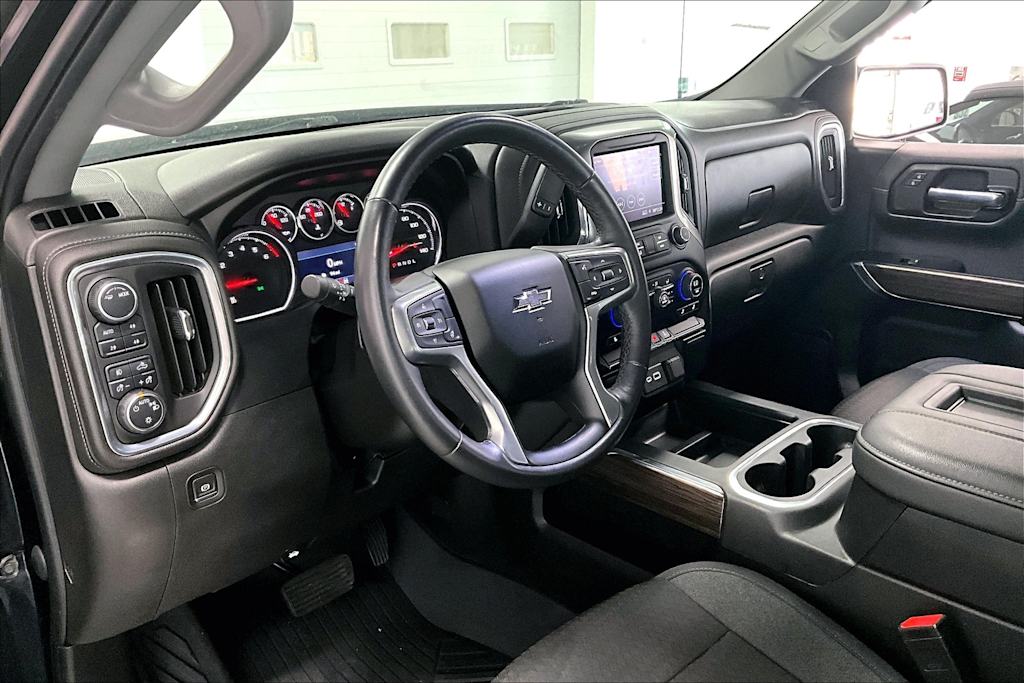 Thumbnail: 2022 Chevrolet Silverado 1500 - 2