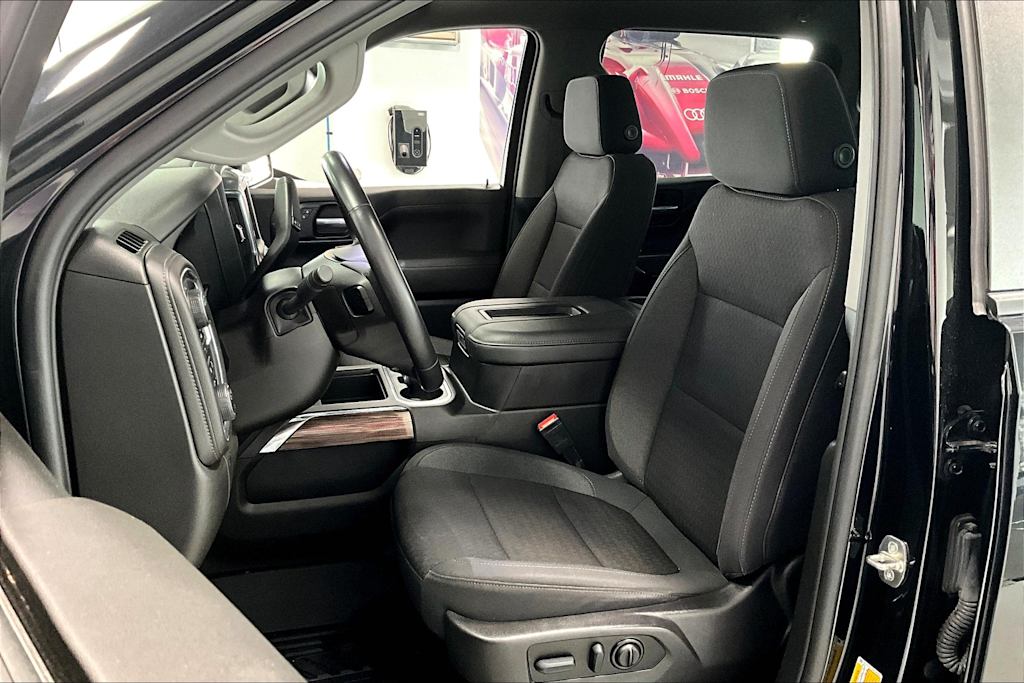 Thumbnail: 2022 Chevrolet Silverado 1500 - 9