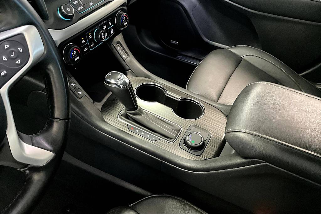 Thumbnail: 2019 GMC Acadia - 16