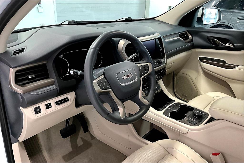 Thumbnail: 2023 GMC Acadia - 2