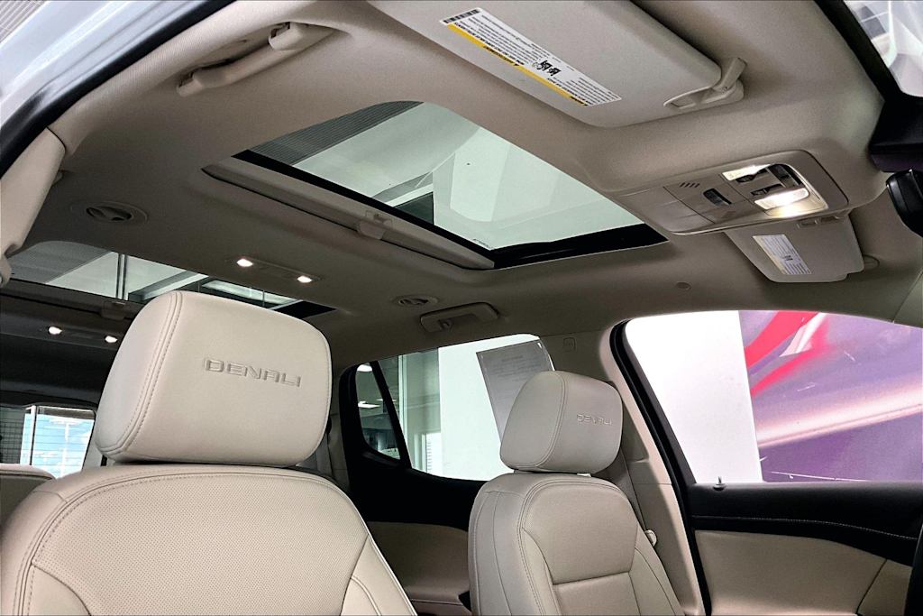 Thumbnail: 2023 GMC Acadia - 28