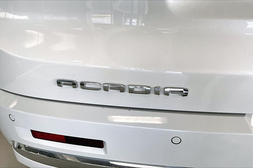 Thumbnail: 2023 GMC Acadia - 7