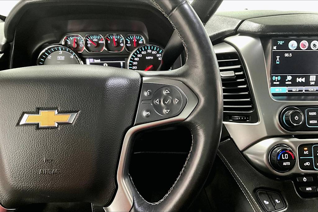 Thumbnail: 2016 Chevrolet Suburban - 23