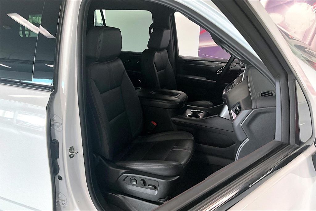 Thumbnail: 2023 Chevrolet Tahoe - 11