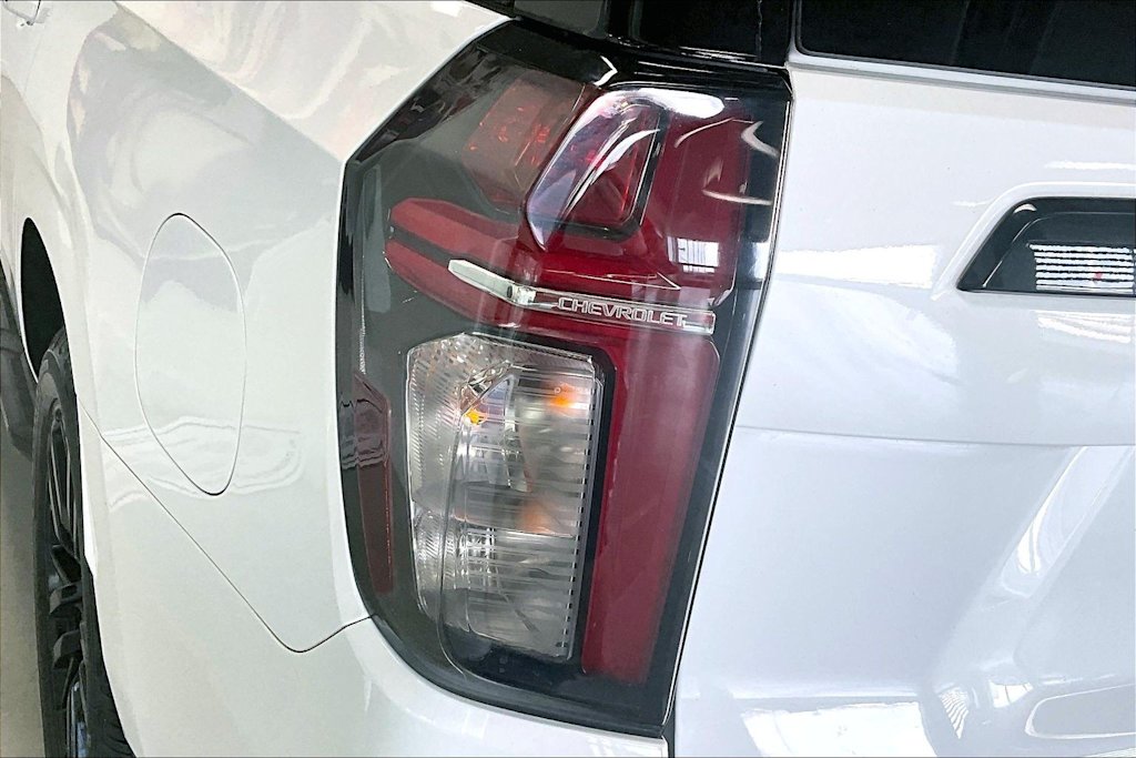 Thumbnail: 2023 Chevrolet Tahoe - 30