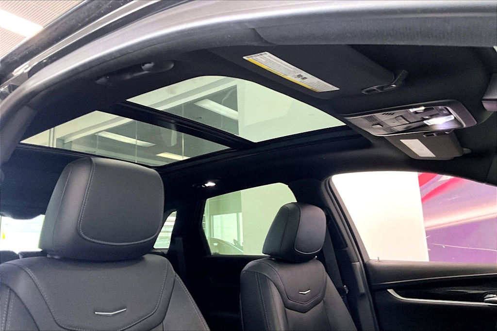 Thumbnail: 2020 Cadillac XT5 - 28