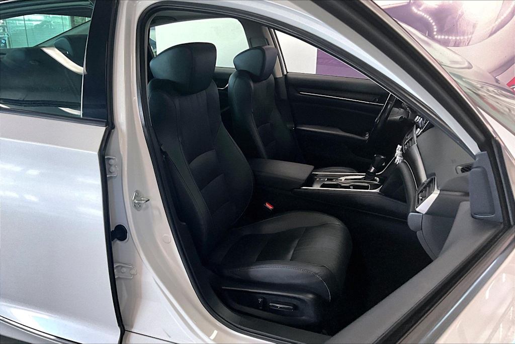 Thumbnail: 2021 Honda Accord - 10