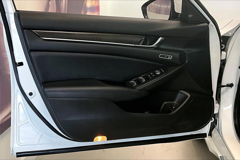 Thumbnail: 2021 Honda Accord - 24