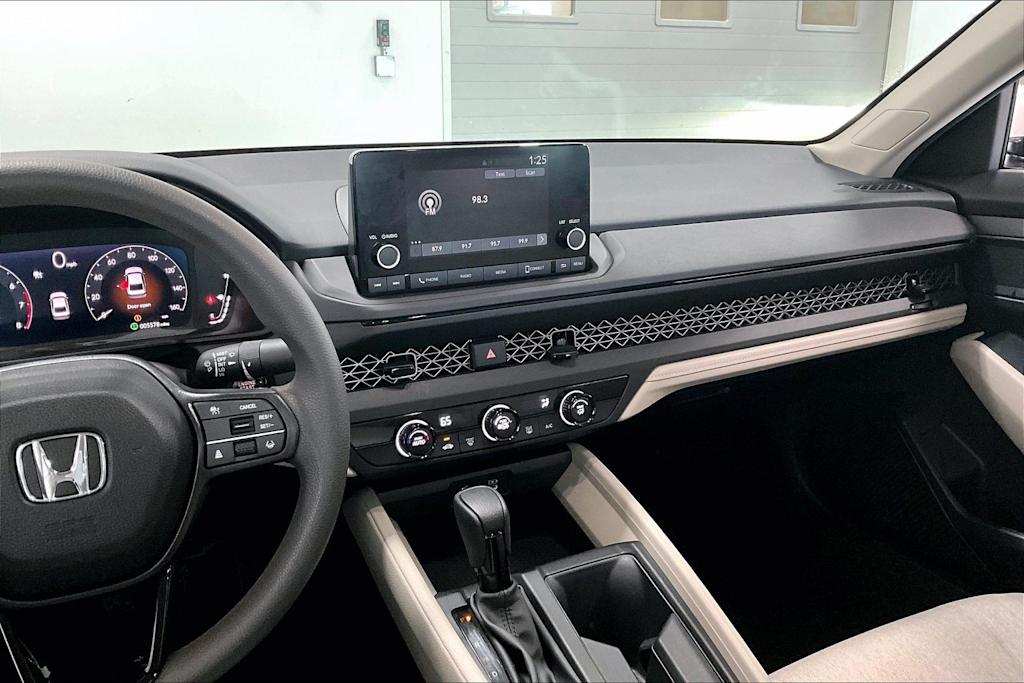 Thumbnail: 2025 Honda Accord - 13