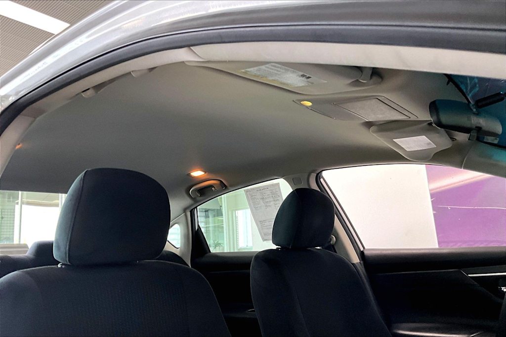 Thumbnail: 2015 Nissan Altima - 28