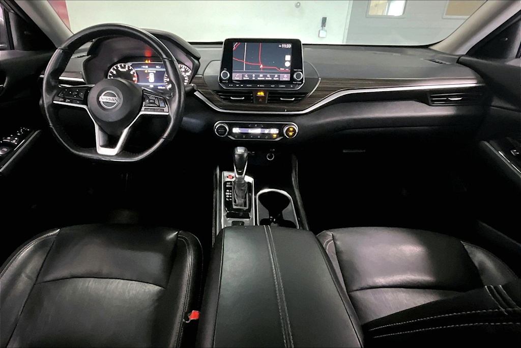 Thumbnail: 2022 Nissan Altima - 9