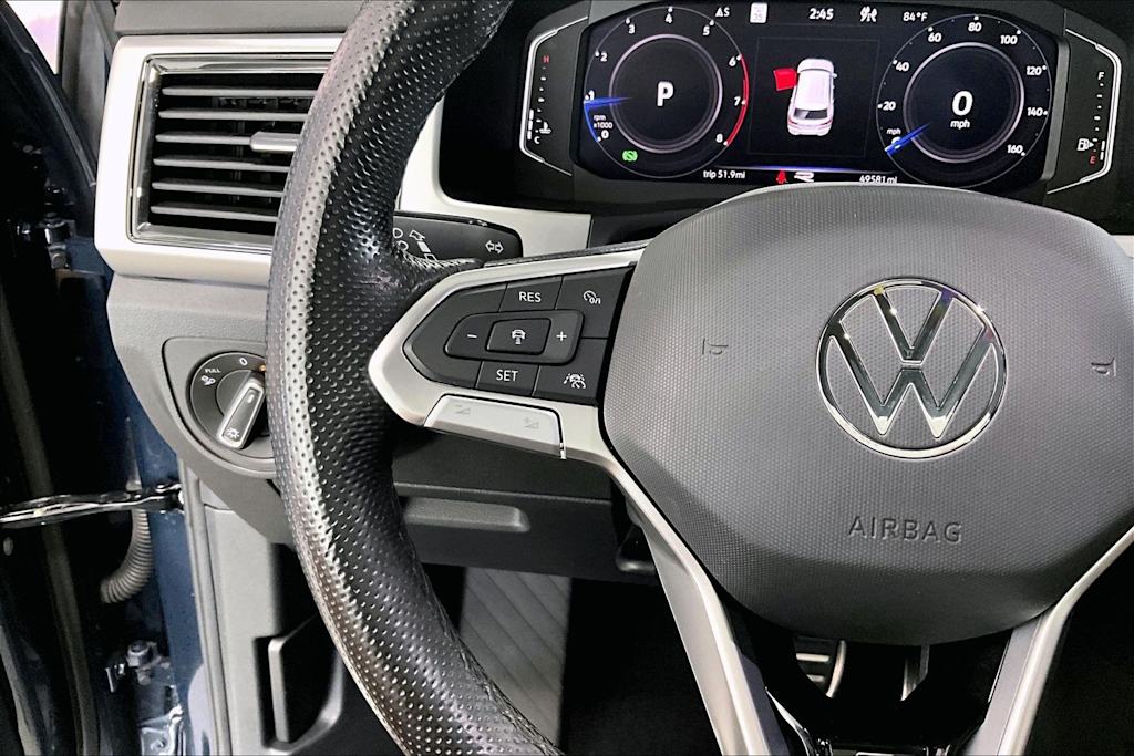 Thumbnail: 2023 Volkswagen Atlas - 22