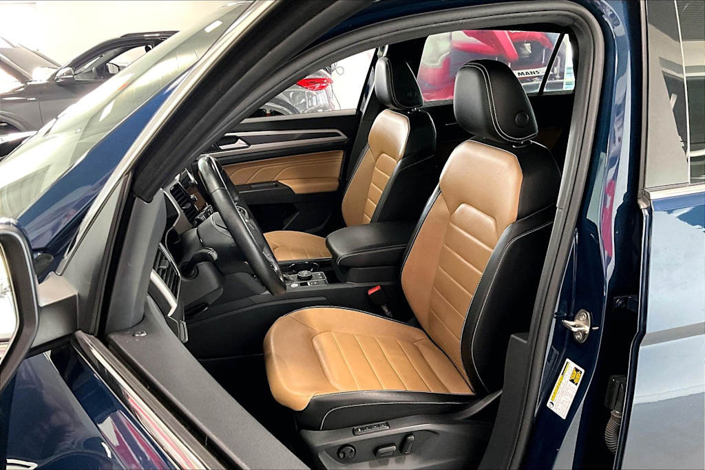 Thumbnail: 2023 Volkswagen Atlas - 10