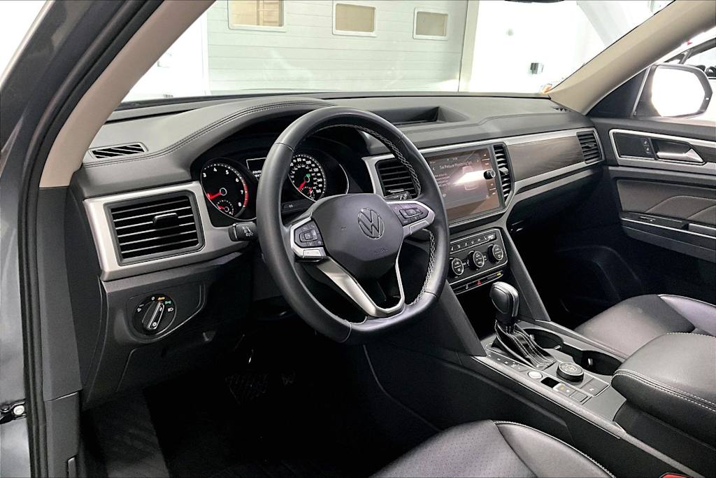 Thumbnail: 2021 Volkswagen Atlas - 2