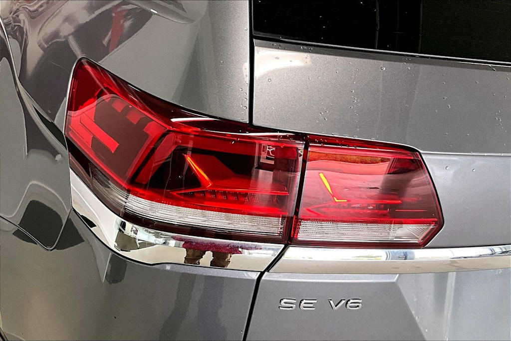 Thumbnail: 2021 Volkswagen Atlas - 29