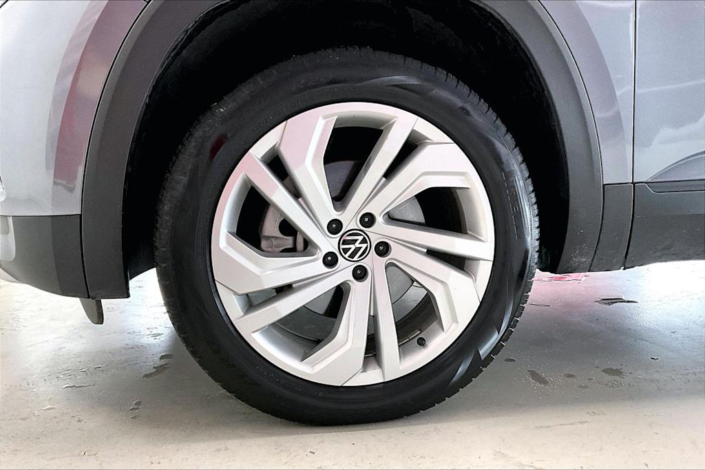 Thumbnail: 2021 Volkswagen Atlas - 8