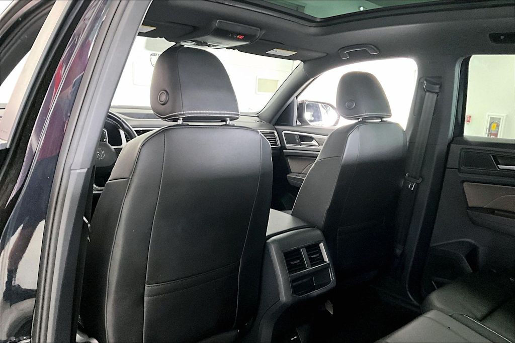 Thumbnail: 2023 Volkswagen Atlas - 11