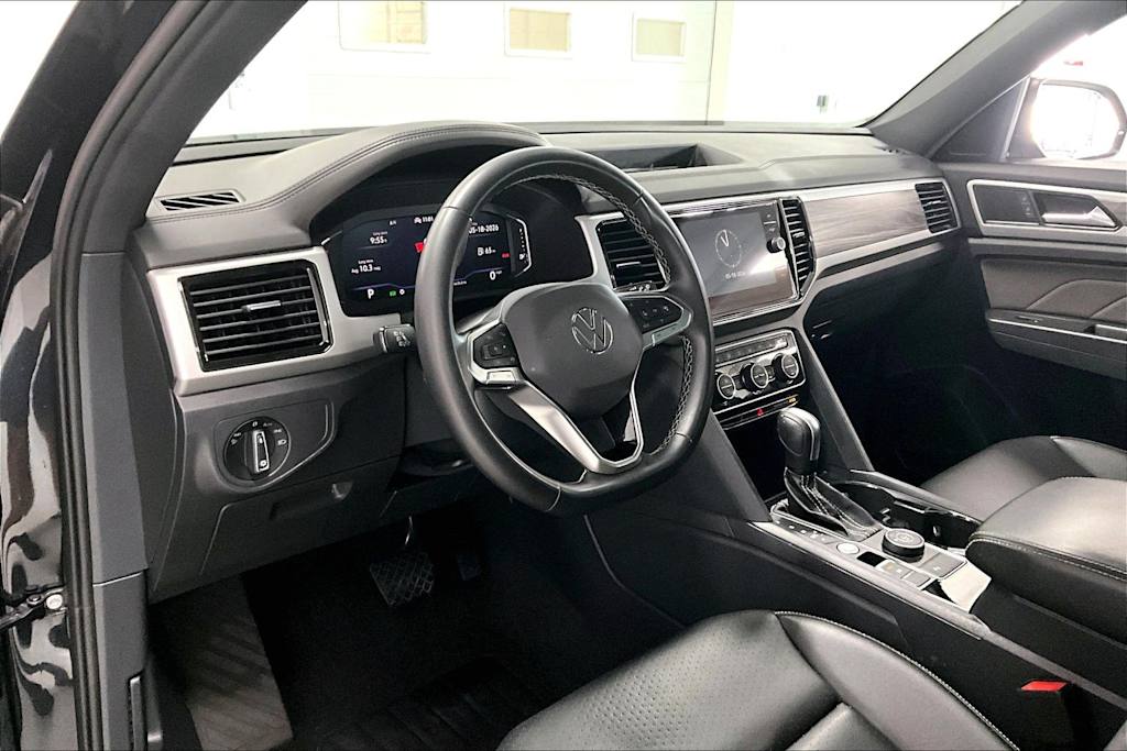 Thumbnail: 2023 Volkswagen Atlas - 2