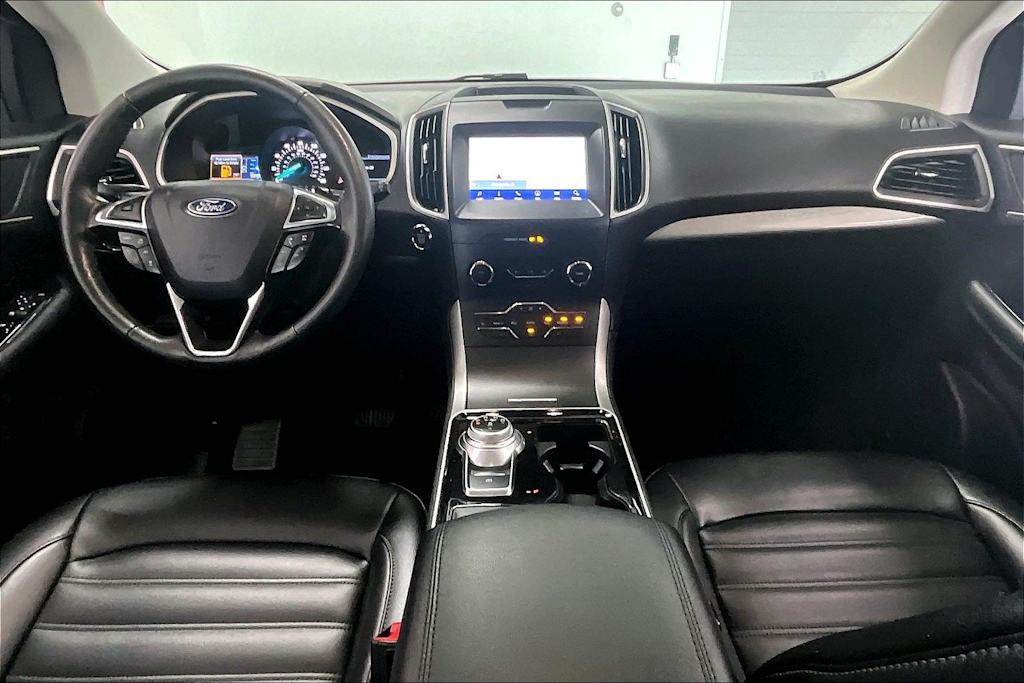 Thumbnail: 2020 Ford Edge - 9