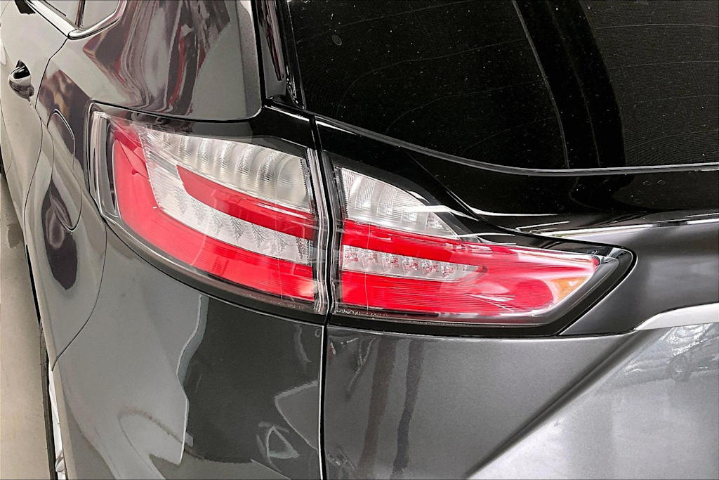 Thumbnail: 2020 Ford Edge - 29