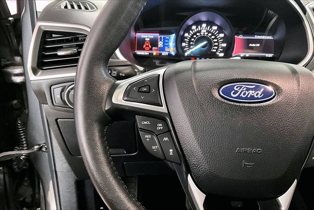 Thumbnail: 2020 Ford Edge - 23