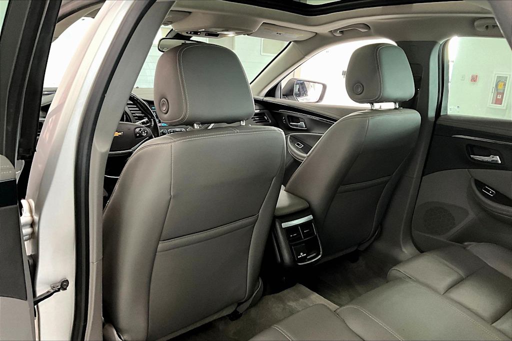 Thumbnail: 2019 Chevrolet Impala - 12