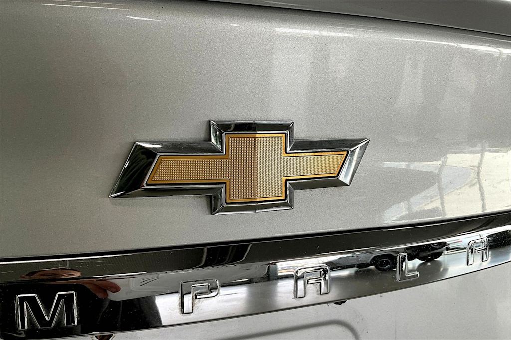 Thumbnail: 2019 Chevrolet Impala - 7