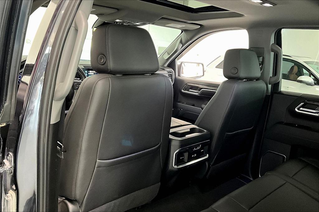 Thumbnail: 2022 Chevrolet Silverado 1500 - 10