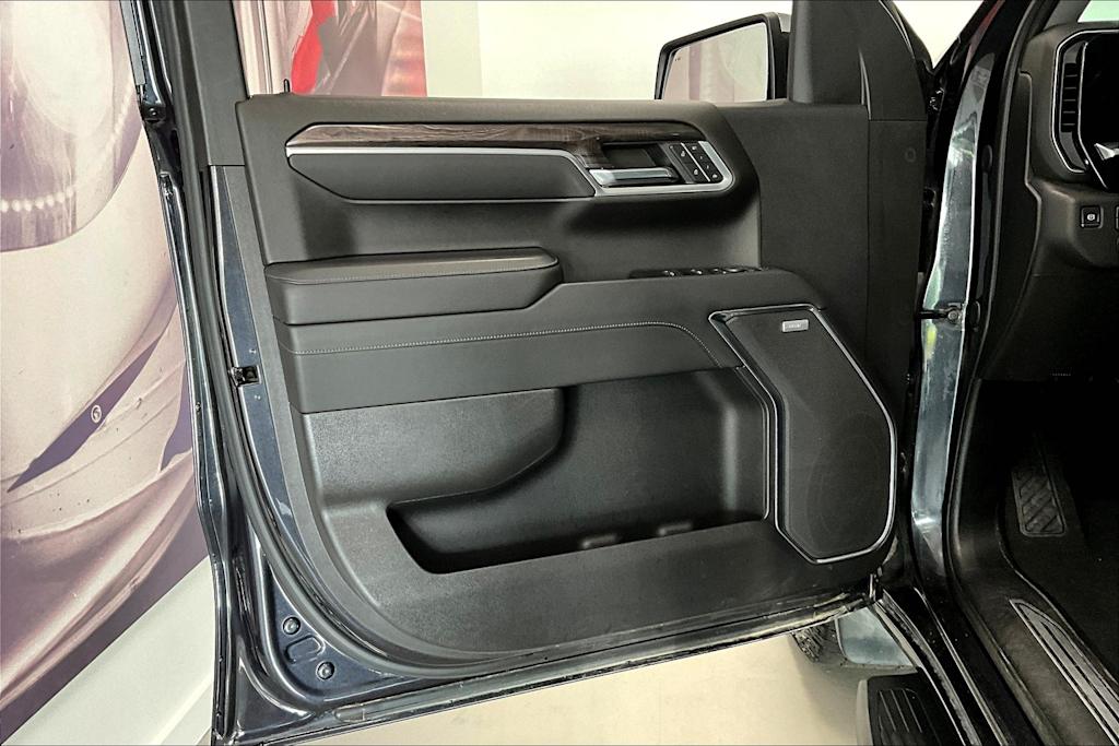 Thumbnail: 2022 Chevrolet Silverado 1500 - 24