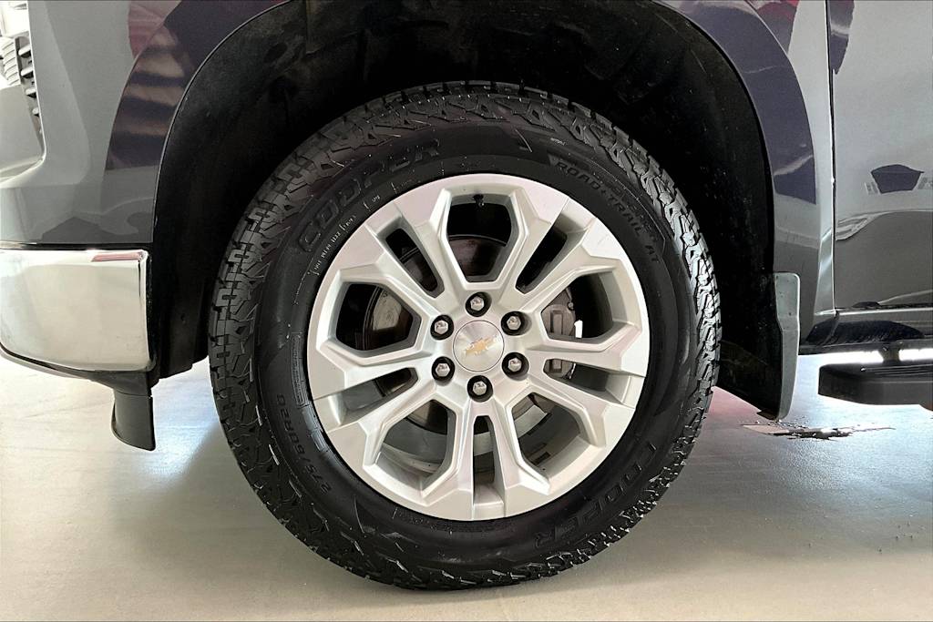 Thumbnail: 2022 Chevrolet Silverado 1500 - 7