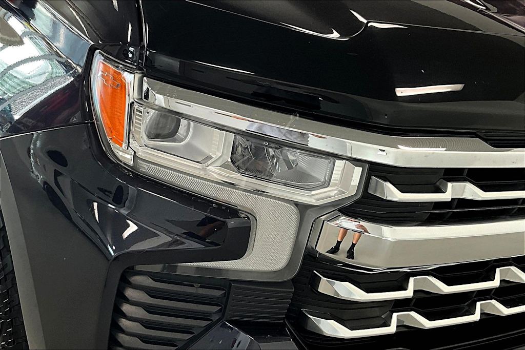 Thumbnail: 2022 Chevrolet Silverado 1500 - 26