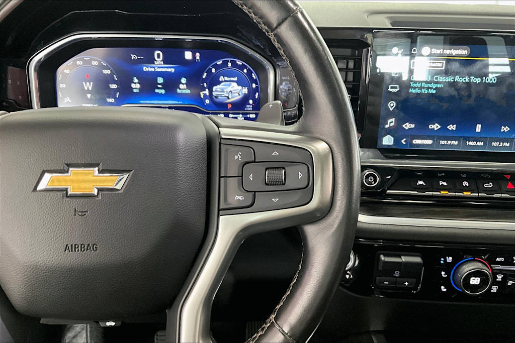 Thumbnail: 2022 Chevrolet Silverado 1500 - 23