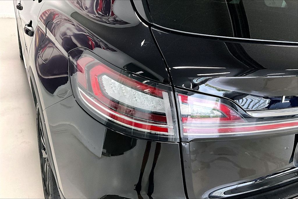 Thumbnail: 2023 Lincoln Nautilus - 29