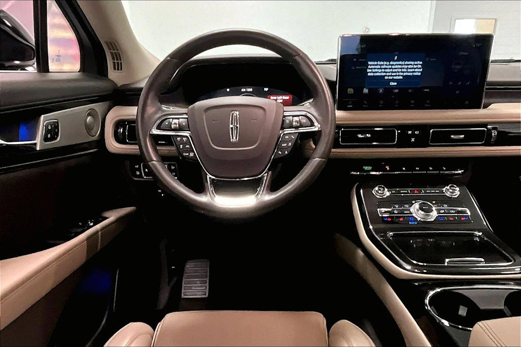 Thumbnail: 2023 Lincoln Nautilus - 11