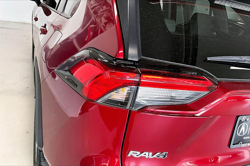 Thumbnail: 2023 Toyota RAV4 - 29