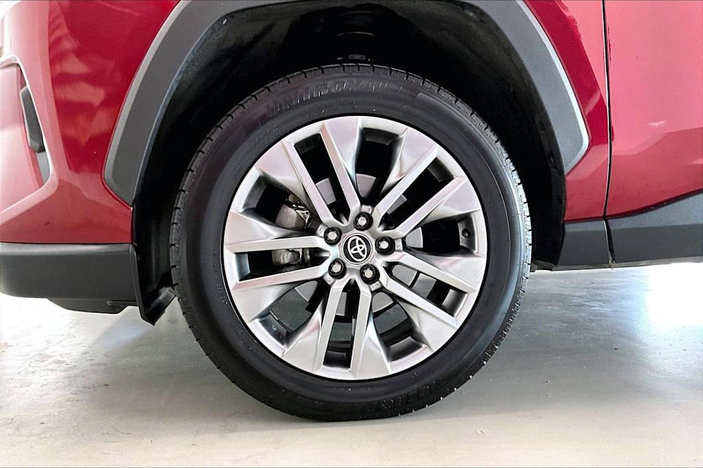 Thumbnail: 2023 Toyota RAV4 - 8